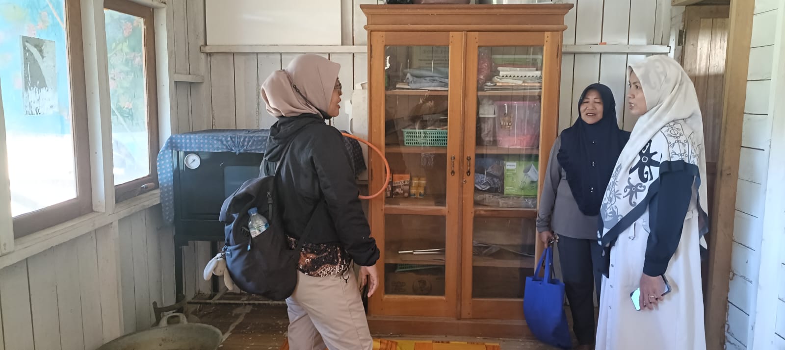 BERITA GAMBAR SIMPATIK